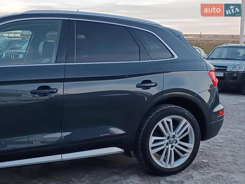 Внедорожник / Кроссовер Audi Q5 2018 в Львове