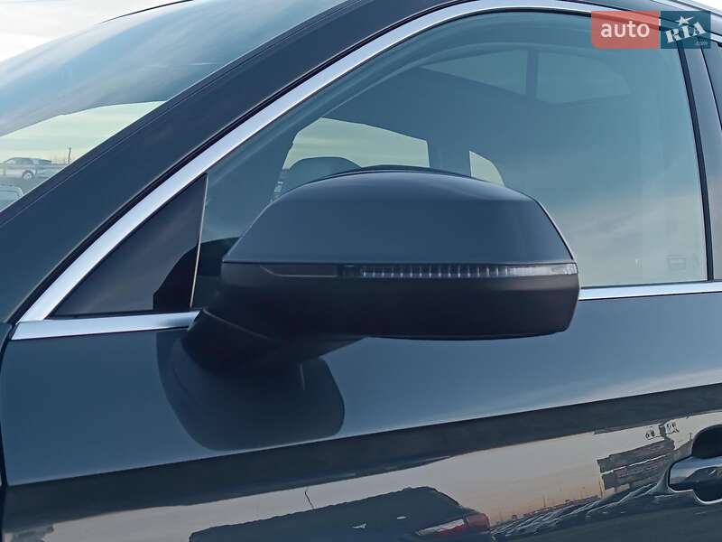 Внедорожник / Кроссовер Audi Q5 2018 в Львове