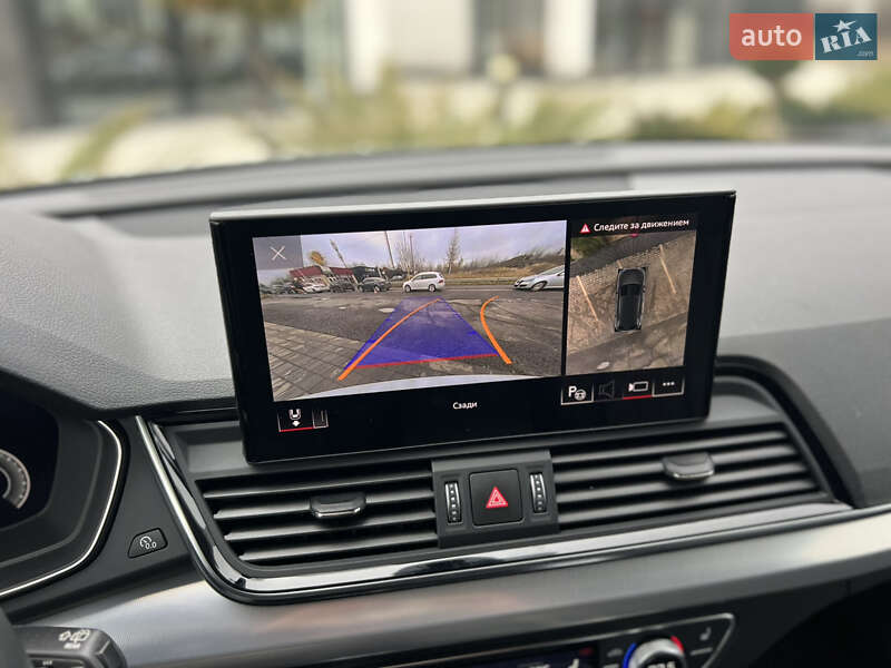 Внедорожник / Кроссовер Audi Q5 2023 в Ужгороде