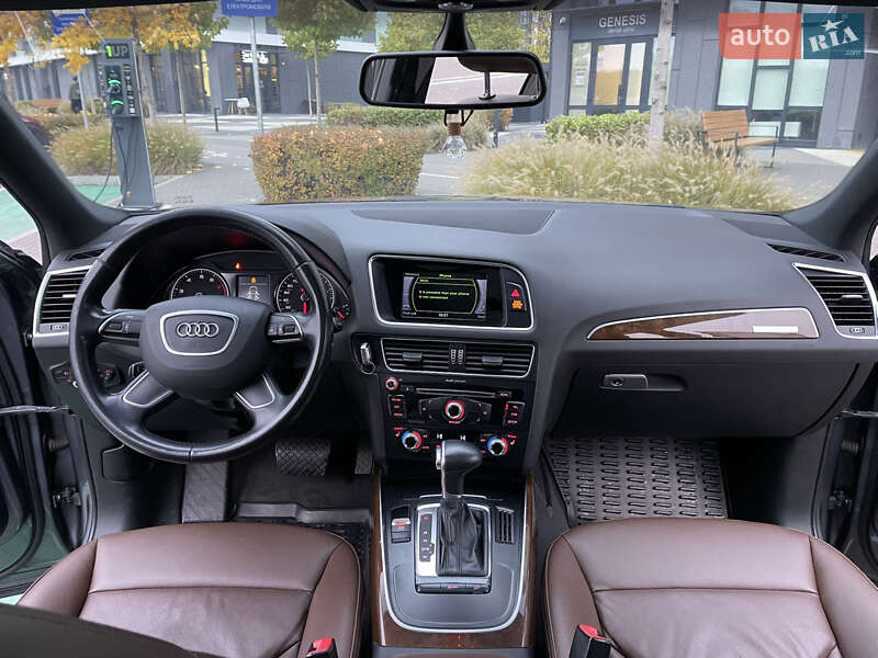 Внедорожник / Кроссовер Audi Q5 2015 в Виннице
