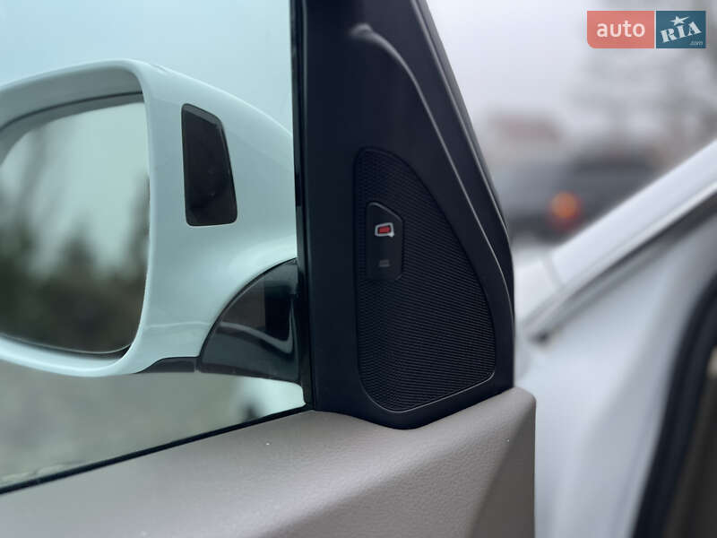 Внедорожник / Кроссовер Audi Q5 2015 в Луцке