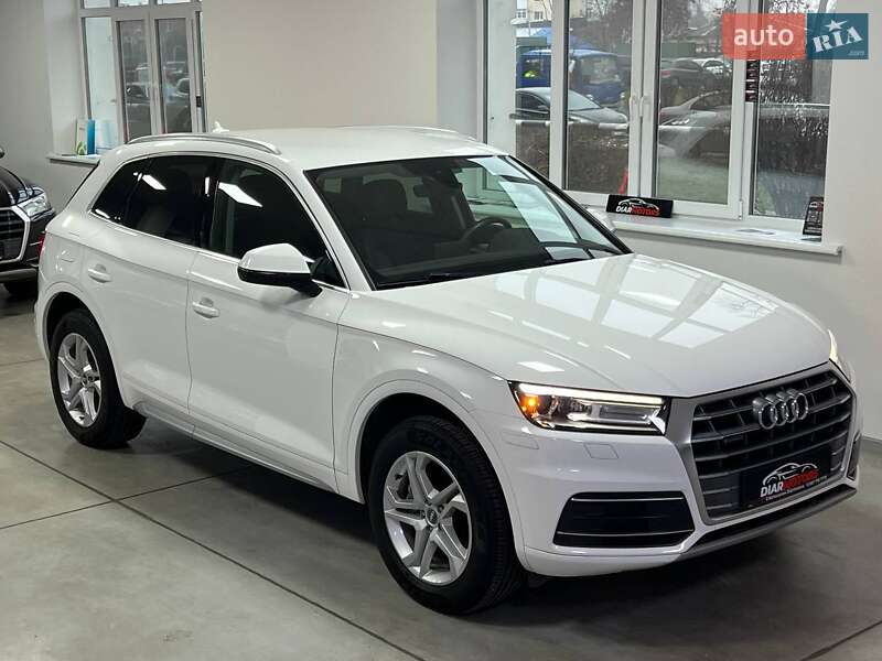 Внедорожник / Кроссовер Audi Q5 2019 в Полтаве