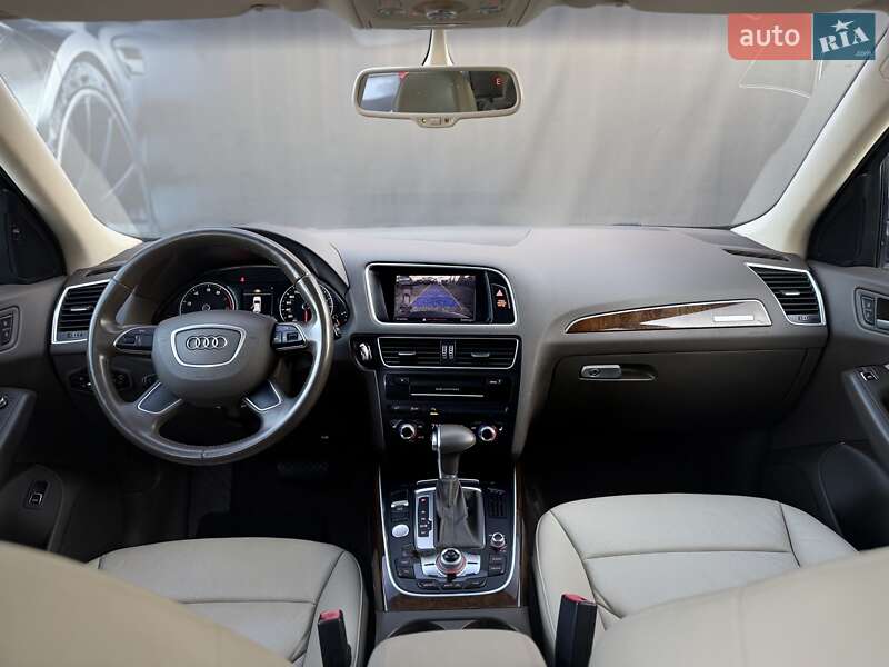 Внедорожник / Кроссовер Audi Q5 2015 в Львове