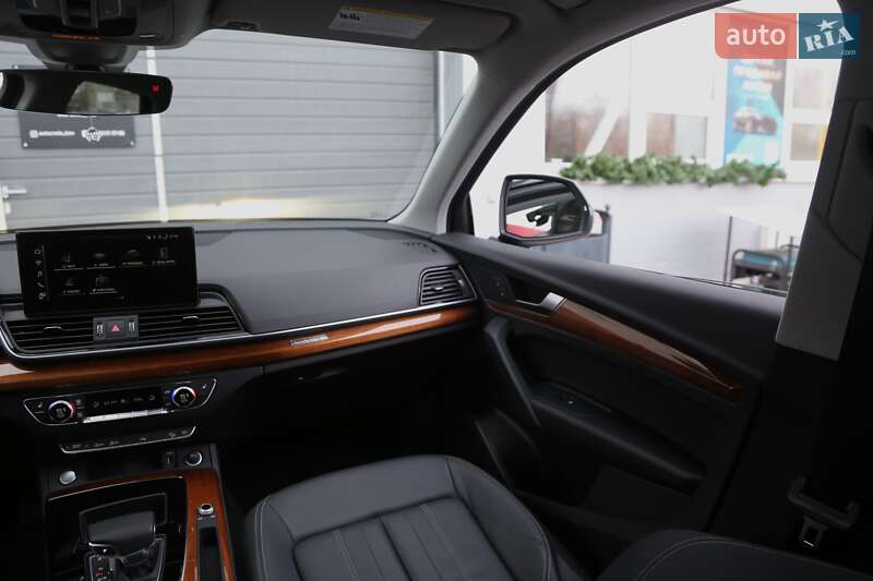 Внедорожник / Кроссовер Audi Q5 2023 в Киеве