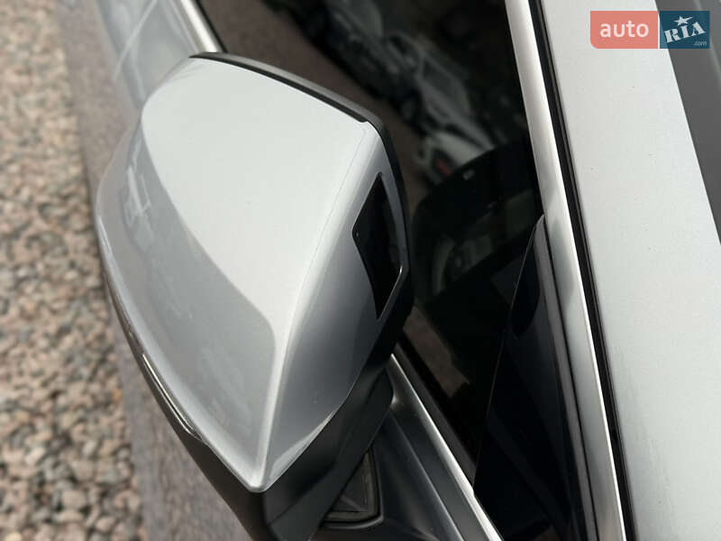 Внедорожник / Кроссовер Audi Q5 2021 в Киеве фото 17 Внедорожник / Кроссовер Audi Q5 2021 в Киеве