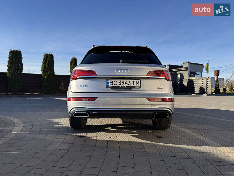 Внедорожник / Кроссовер Audi Q5 2022 в Львове