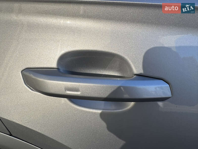 Внедорожник / Кроссовер Audi Q5 2022 в Львове