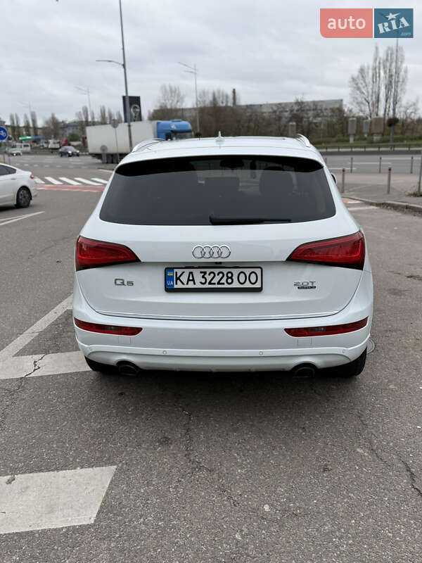 Внедорожник / Кроссовер Audi Q5 2016 в Киеве