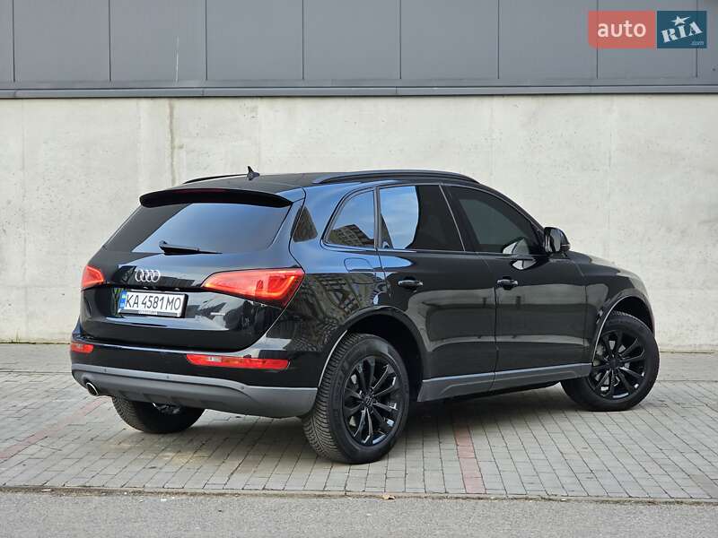Внедорожник / Кроссовер Audi Q5 2015 в Киеве