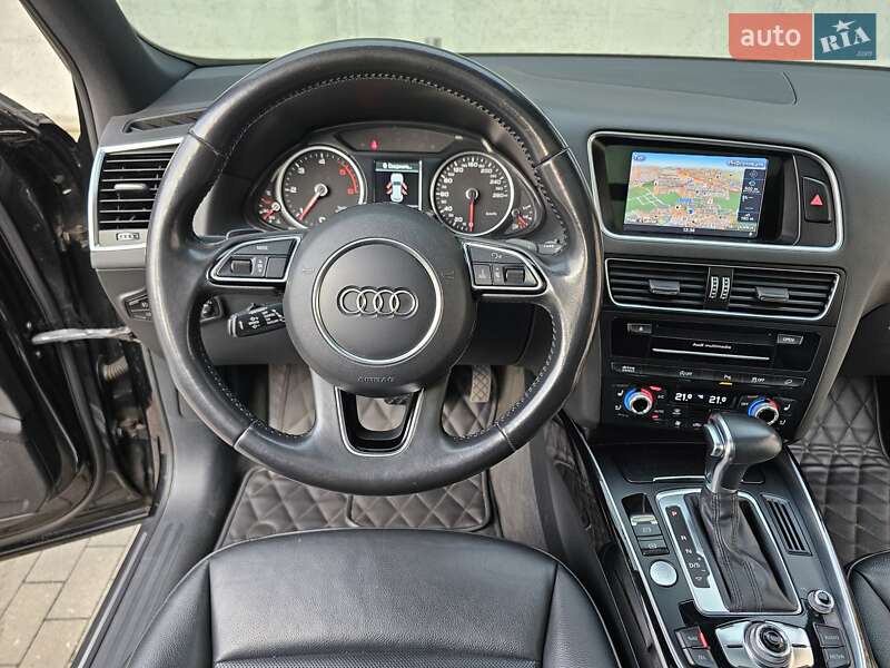 Внедорожник / Кроссовер Audi Q5 2015 в Киеве