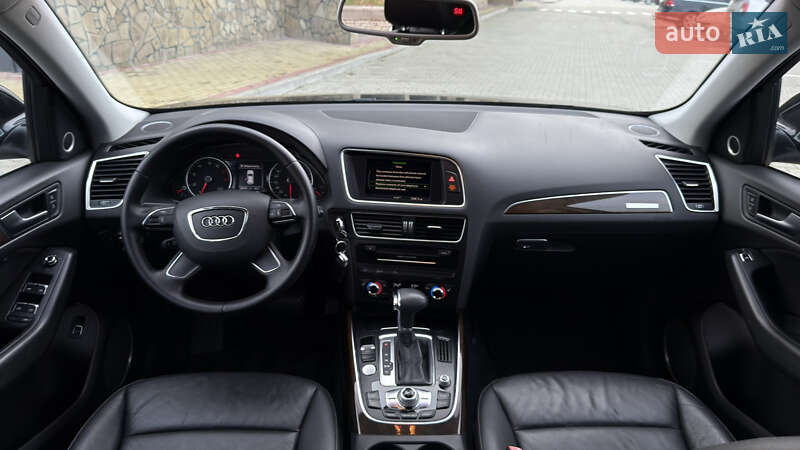 Внедорожник / Кроссовер Audi Q5 2013 в Луцке