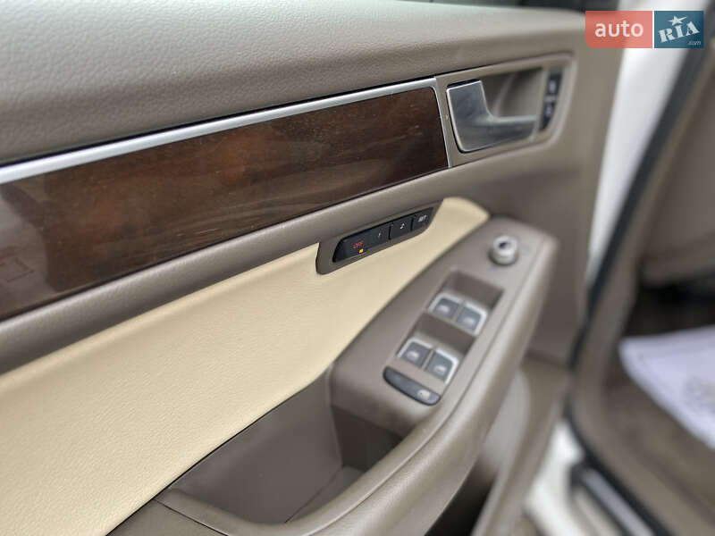 Внедорожник / Кроссовер Audi Q5 2015 в Дрогобыче