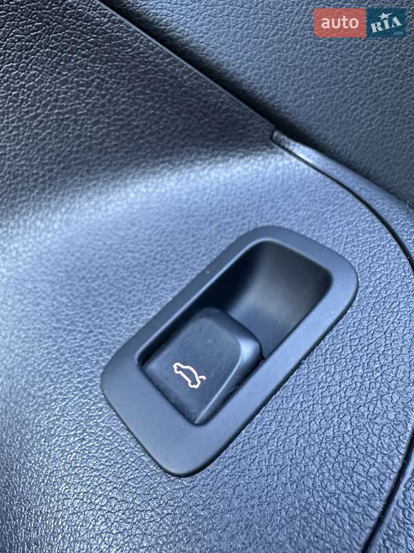 Внедорожник / Кроссовер Audi Q5 2012 в Белогородке фото 41 Внедорожник / Кроссовер Audi Q5 2012 в Белогородке