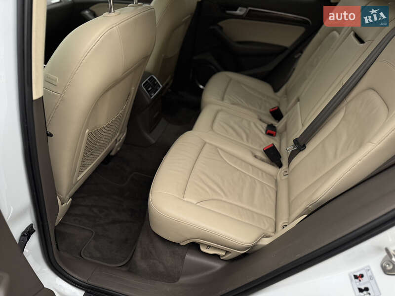 Внедорожник / Кроссовер Audi Q5 2016 в Умани