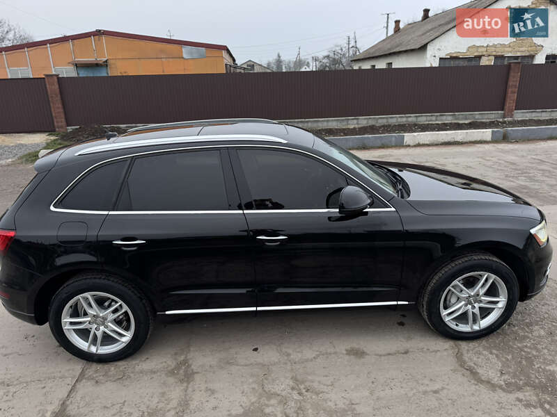 Внедорожник / Кроссовер Audi Q5 2015 в Умани