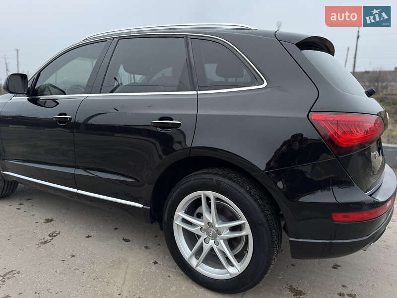 Внедорожник / Кроссовер Audi Q5 2015 в Умани