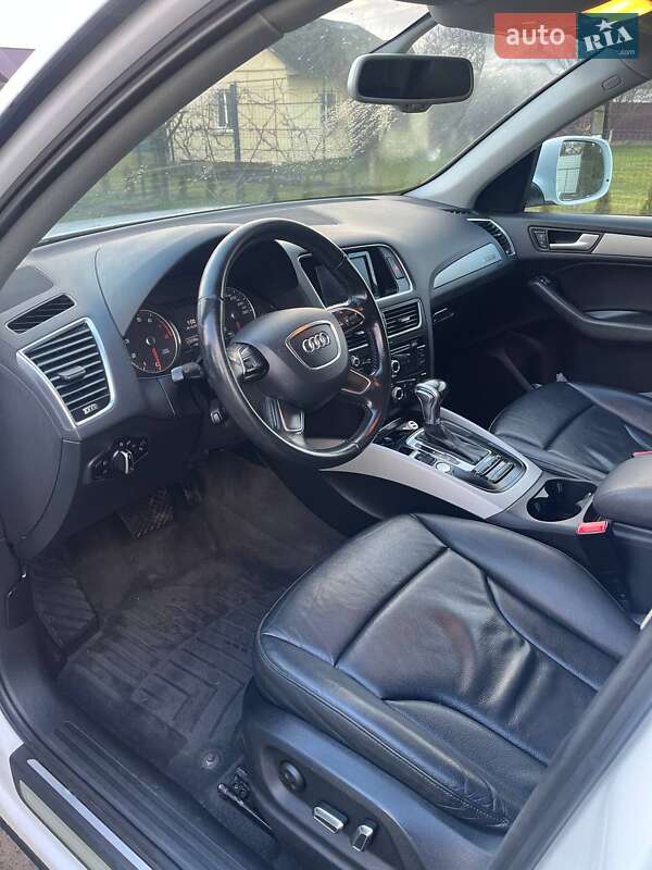 Внедорожник / Кроссовер Audi Q5 2014 в Радехове