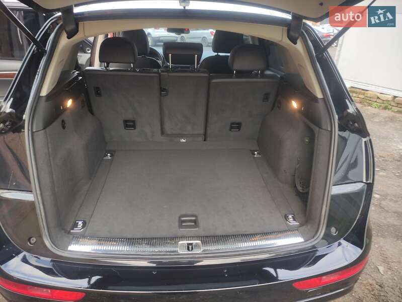 Внедорожник / Кроссовер Audi Q5 2012 в Дубно