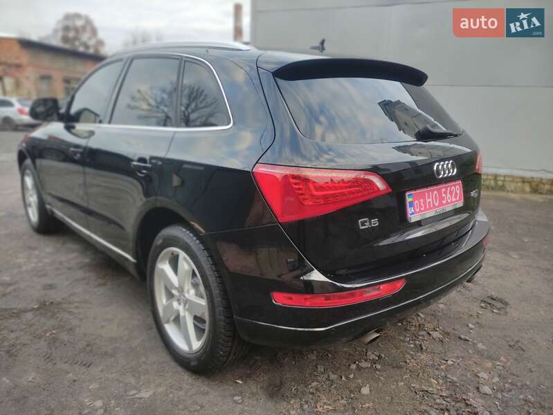Внедорожник / Кроссовер Audi Q5 2012 в Дубно
