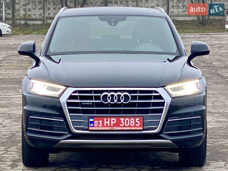Позашляховик / Кросовер Audi Q5 2018 в Рівному