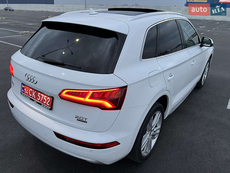 Внедорожник / Кроссовер Audi Q5 2018 в Львове