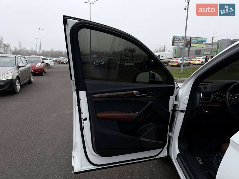 Внедорожник / Кроссовер Audi Q5 2018 в Кривом Роге