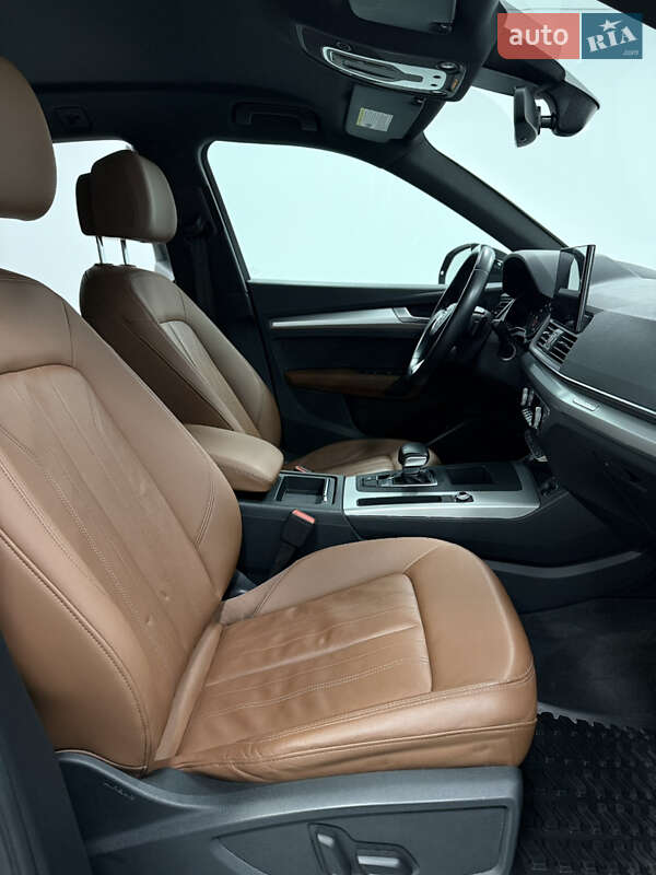 Внедорожник / Кроссовер Audi Q5 2021 в Одессе фото 20 Внедорожник / Кроссовер Audi Q5 2021 в Одессе