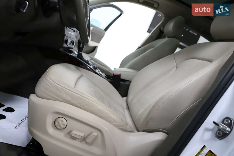 Внедорожник / Кроссовер Audi Q5 2012 в Дрогобыче