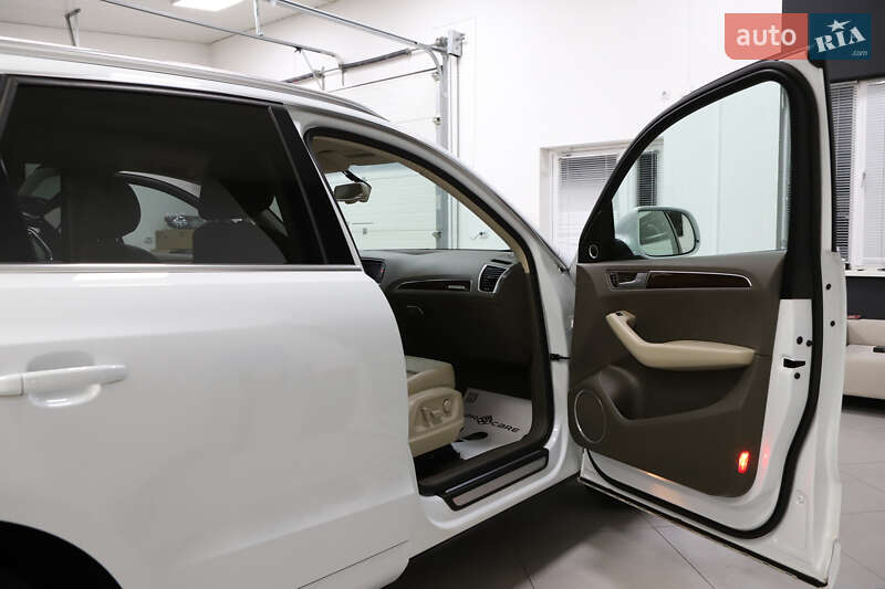 Внедорожник / Кроссовер Audi Q5 2012 в Дрогобыче