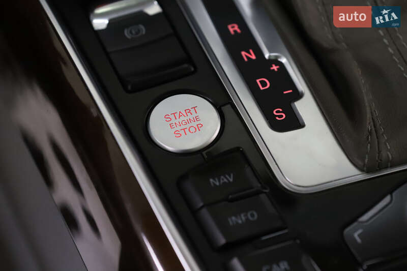 Внедорожник / Кроссовер Audi Q5 2012 в Дрогобыче