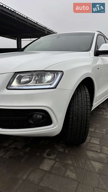 Внедорожник / Кроссовер Audi Q5 2013 в Каменец-Подольском