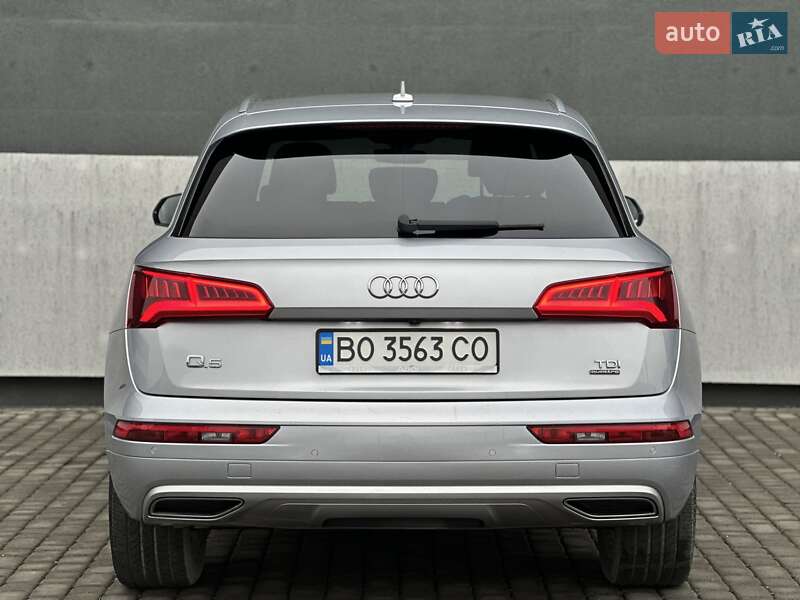 Внедорожник / Кроссовер Audi Q5 2016 в Тернополе