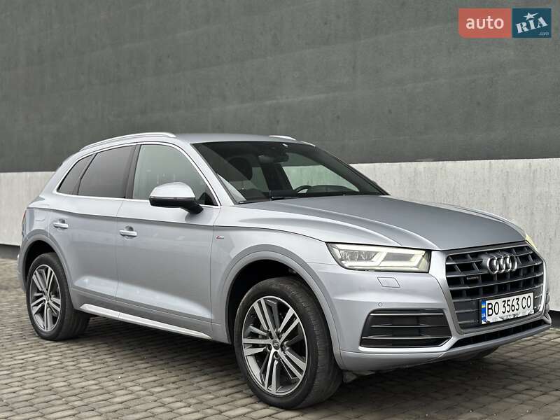 Внедорожник / Кроссовер Audi Q5 2016 в Тернополе
