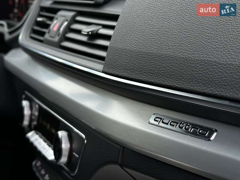 Внедорожник / Кроссовер Audi Q5 2016 в Тернополе