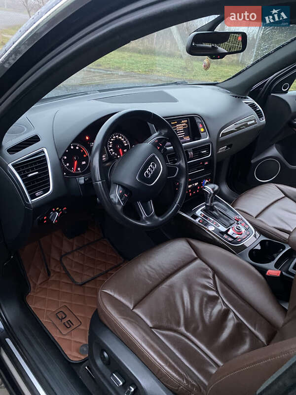 Внедорожник / Кроссовер Audi Q5 2014 в Львове