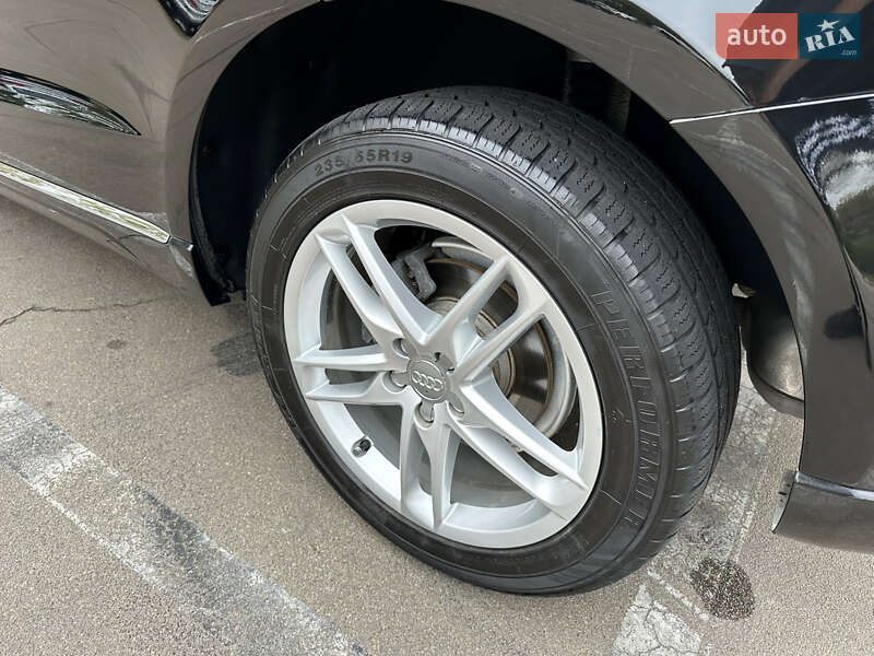 Внедорожник / Кроссовер Audi Q5 2015 в Киеве