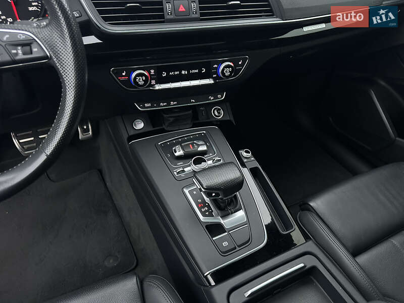 Внедорожник / Кроссовер Audi Q5 2019 в Бродах