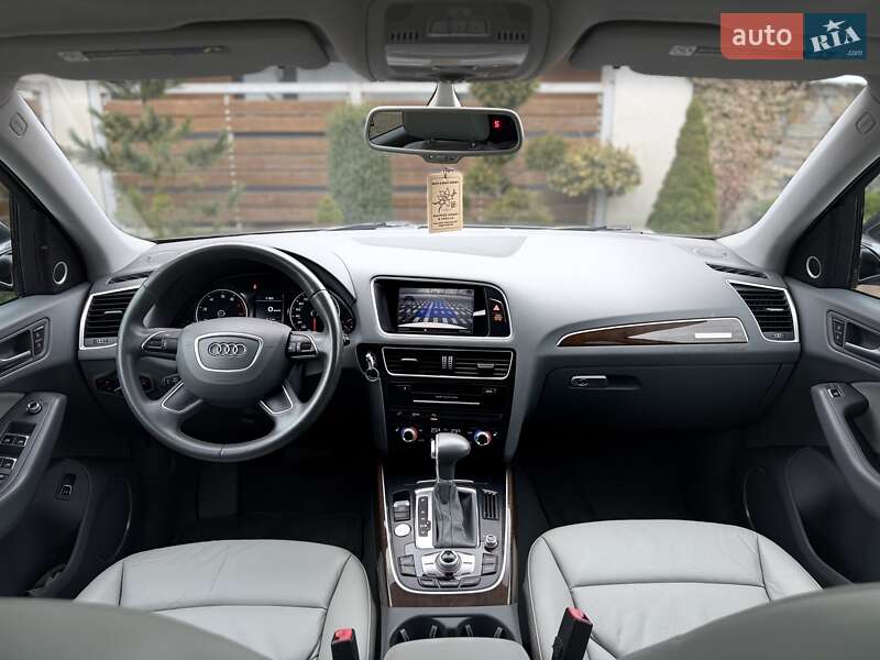 Внедорожник / Кроссовер Audi Q5 2016 в Стрые