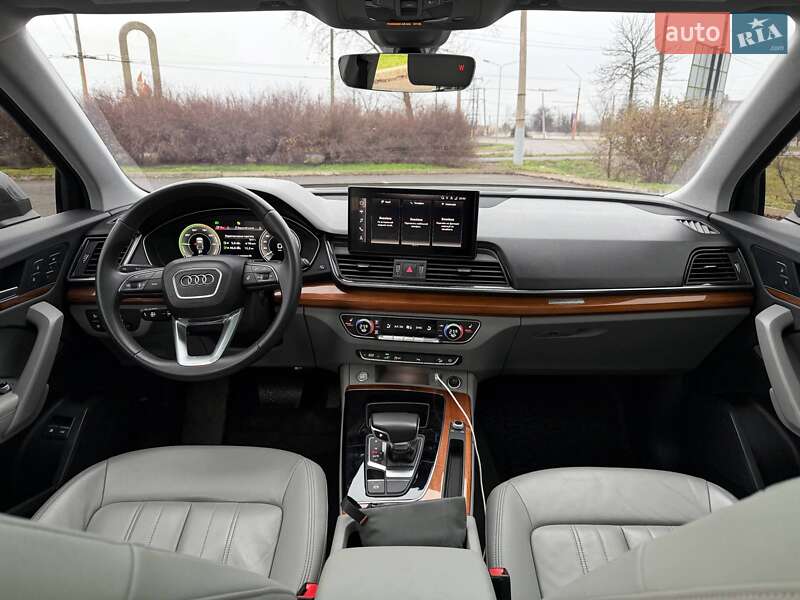 Внедорожник / Кроссовер Audi Q5 2021 в Кривом Роге