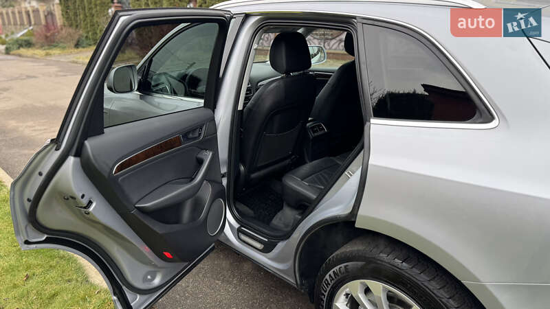 Внедорожник / Кроссовер Audi Q5 2016 в Ровно