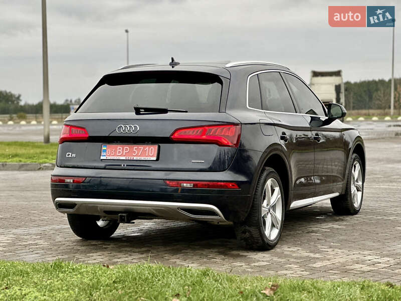 Внедорожник / Кроссовер Audi Q5 2020 в Ровно