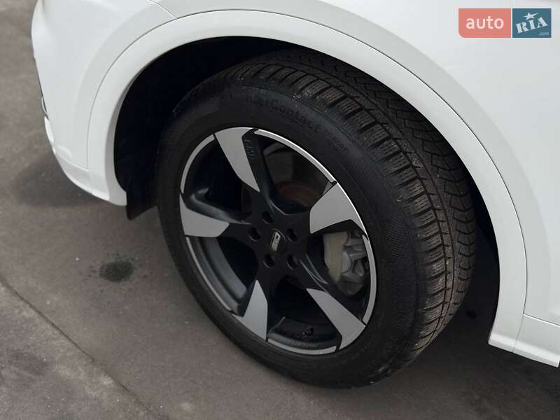 Внедорожник / Кроссовер Audi Q5 2018 в Ровно