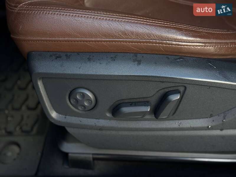 Внедорожник / Кроссовер Audi Q5 2018 в Ровно