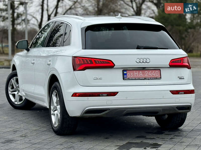 Позашляховик / Кросовер Audi Q5 2018 в Самборі