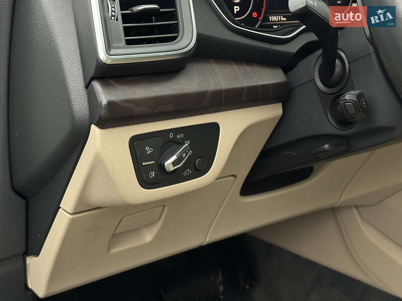 Позашляховик / Кросовер Audi Q5 2018 в Самборі