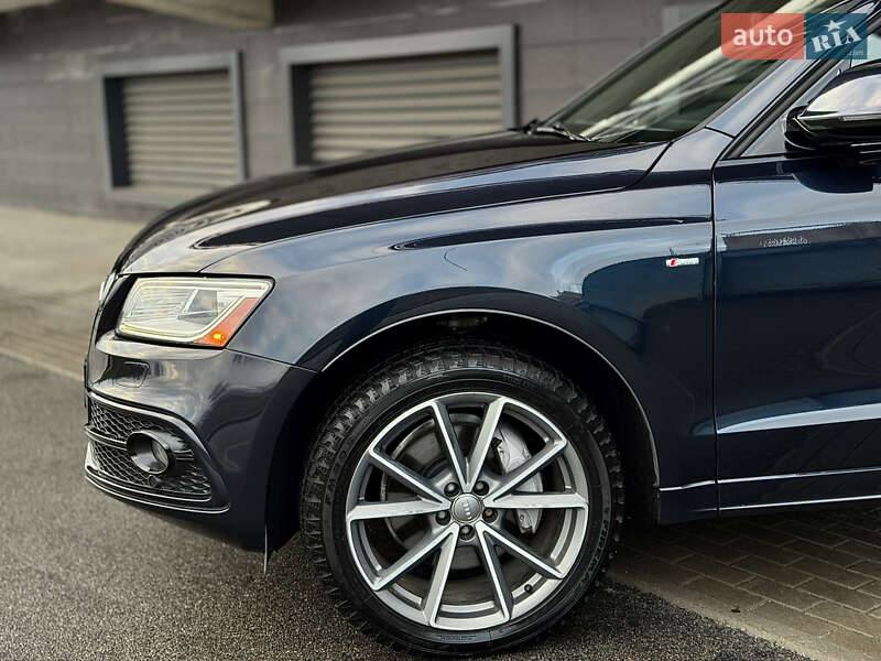 Внедорожник / Кроссовер Audi Q5 2016 в Киеве