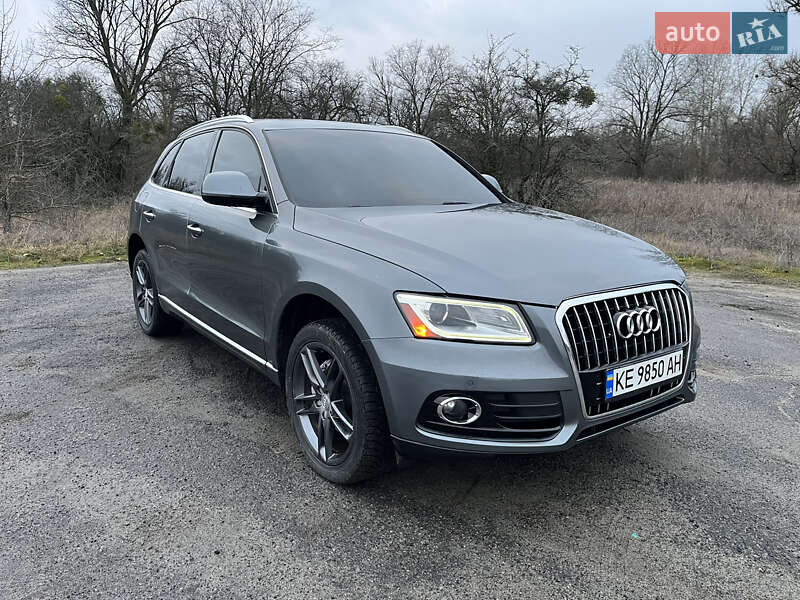 Внедорожник / Кроссовер Audi Q5 2015 в Полтаве