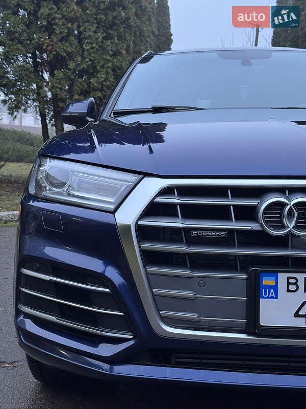 Внедорожник / Кроссовер Audi Q5 2019 в Ровно