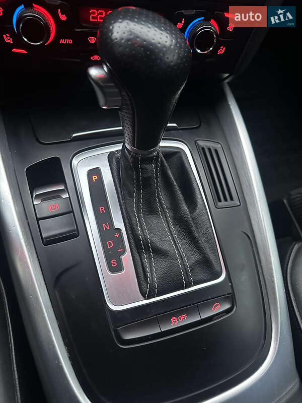 Внедорожник / Кроссовер Audi Q5 2012 в Хмельницком