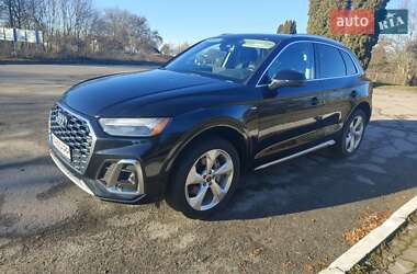 Внедорожник / Кроссовер Audi Q5 2022 в Остроге